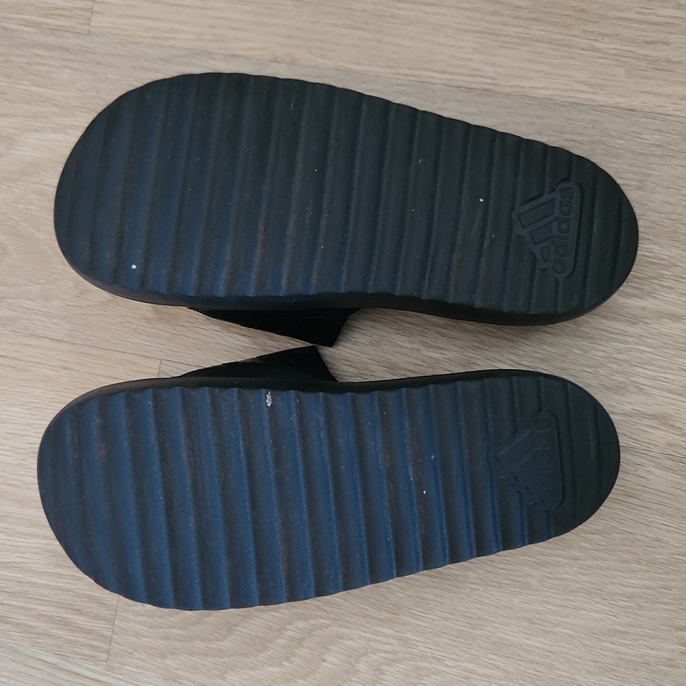 adidas Platform Black Slide Sandals with Three Stripes - Picture 4 of 5